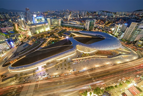 khu myeongdong han quoc